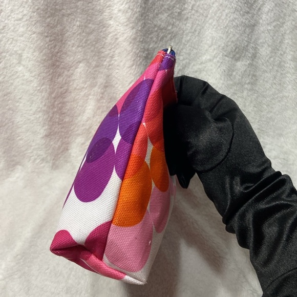 Clinique Pink and Orange Cosmetic Bag - Picture 4 of 12